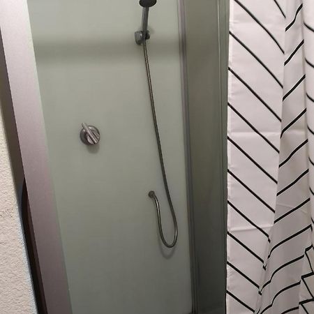 F1 1Er Etage 3 Personnes Apartment Aubenas Bagian luar foto