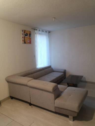 F1 1Er Etage 3 Personnes Apartment Aubenas Bagian luar foto